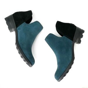 Sorel Lolla II Cut Out Boot Women’s Size 7.5 Dark Sea & Black Suede Booties EUC